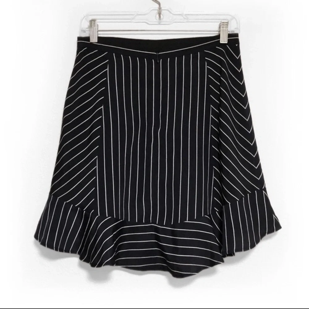J Crew pinstripe baseball swing mini ruffle skirt - Picture 2 of 4
